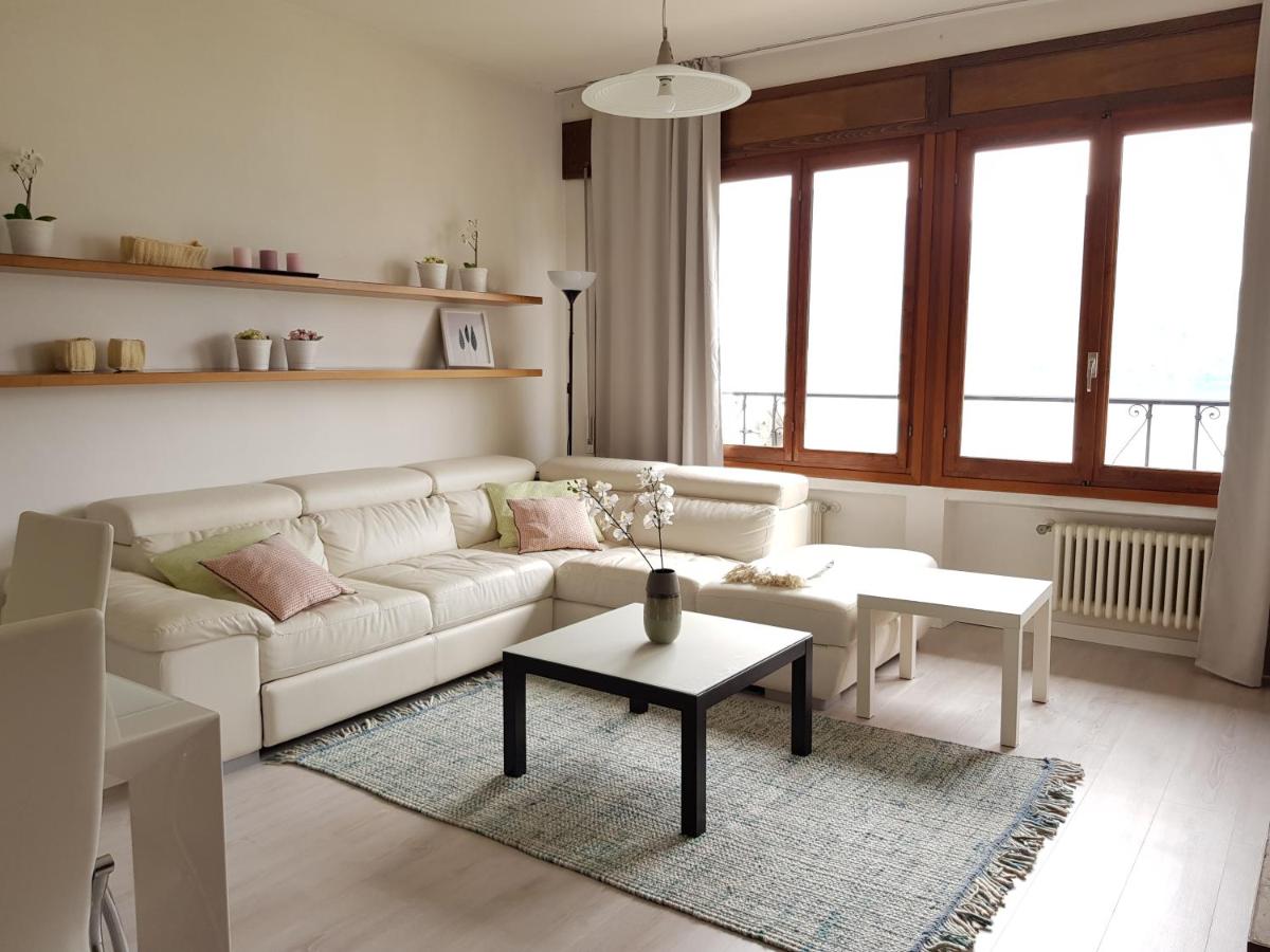 Fabulous view on the Lake - Housity