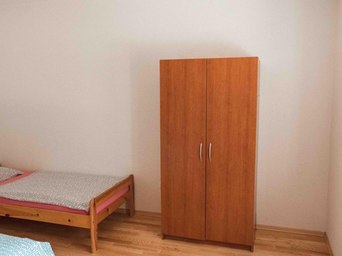 Apartments Yvonne - Housity