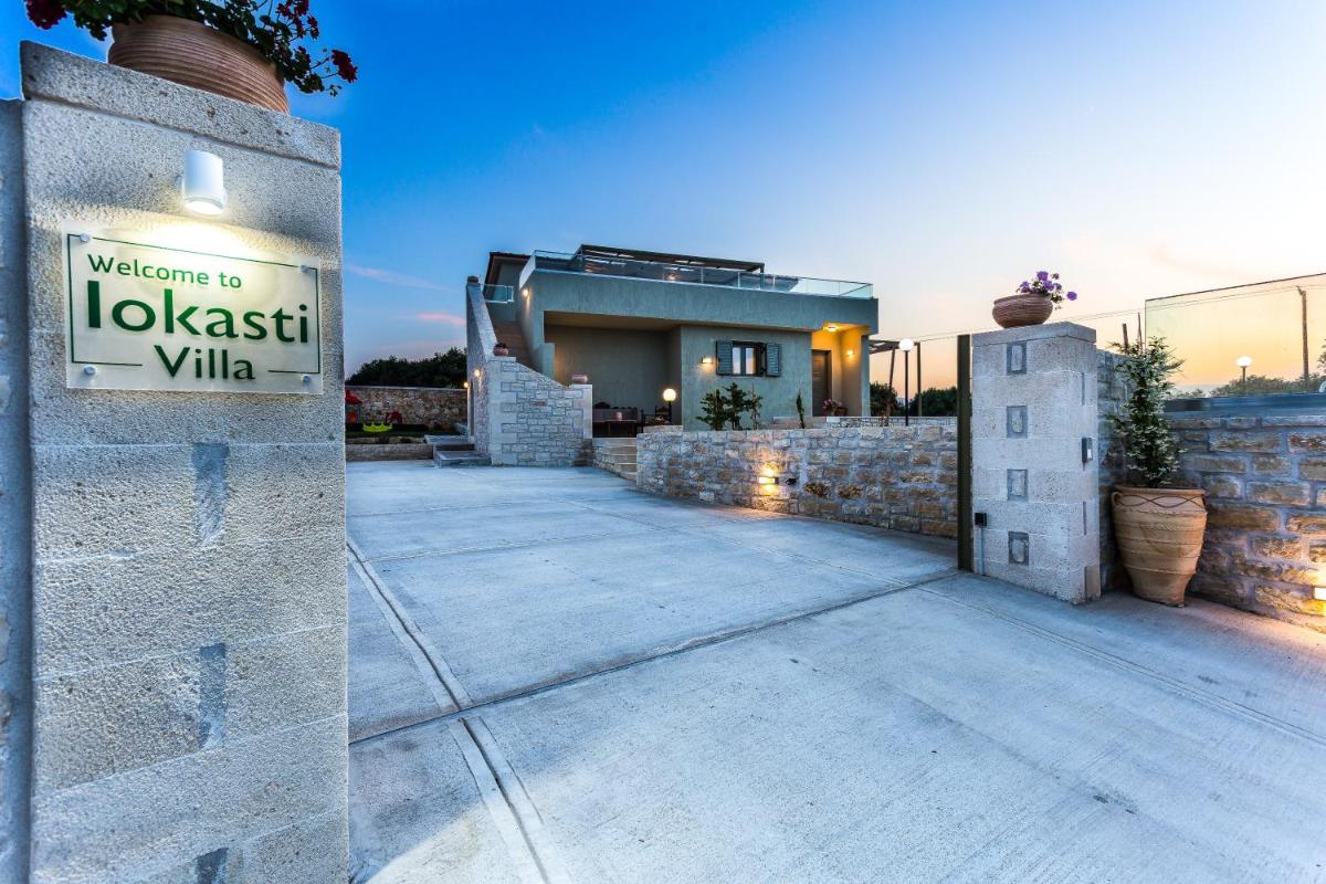 Iokasti Villa - Hizvo