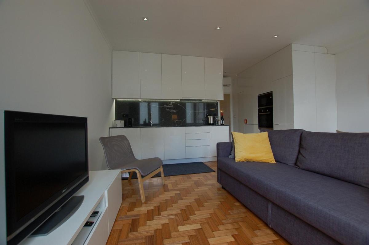 Downtown Cathedral Apartment - Housity
