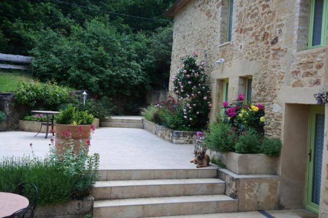 jour aprés jour au mas d'alzas chambres d hotes et gite - Housity