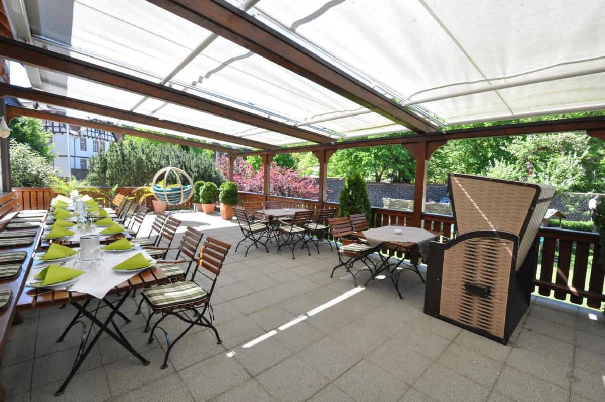 Hotel Zum Stern - Housity