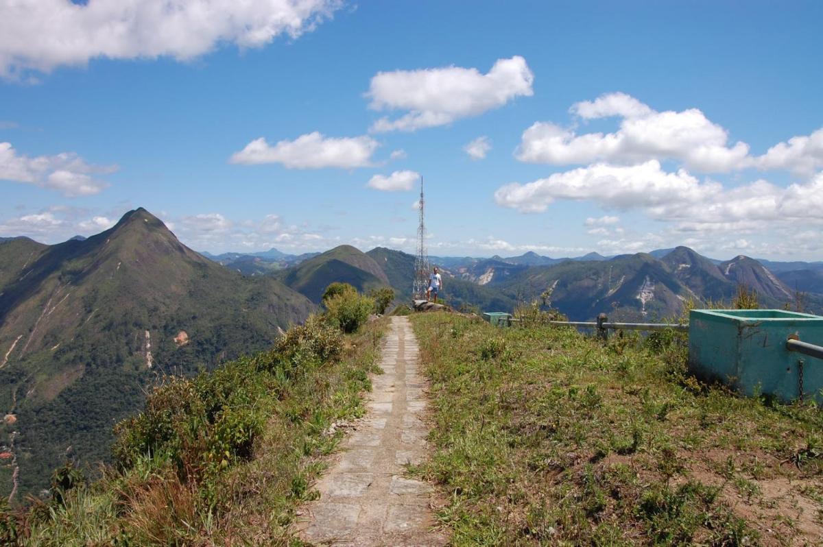 Canto dos Pássaros - Housity