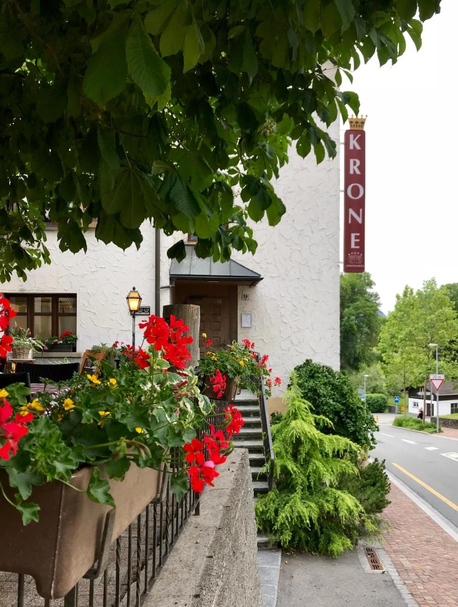 Bed and Breakfast Krone - Housity