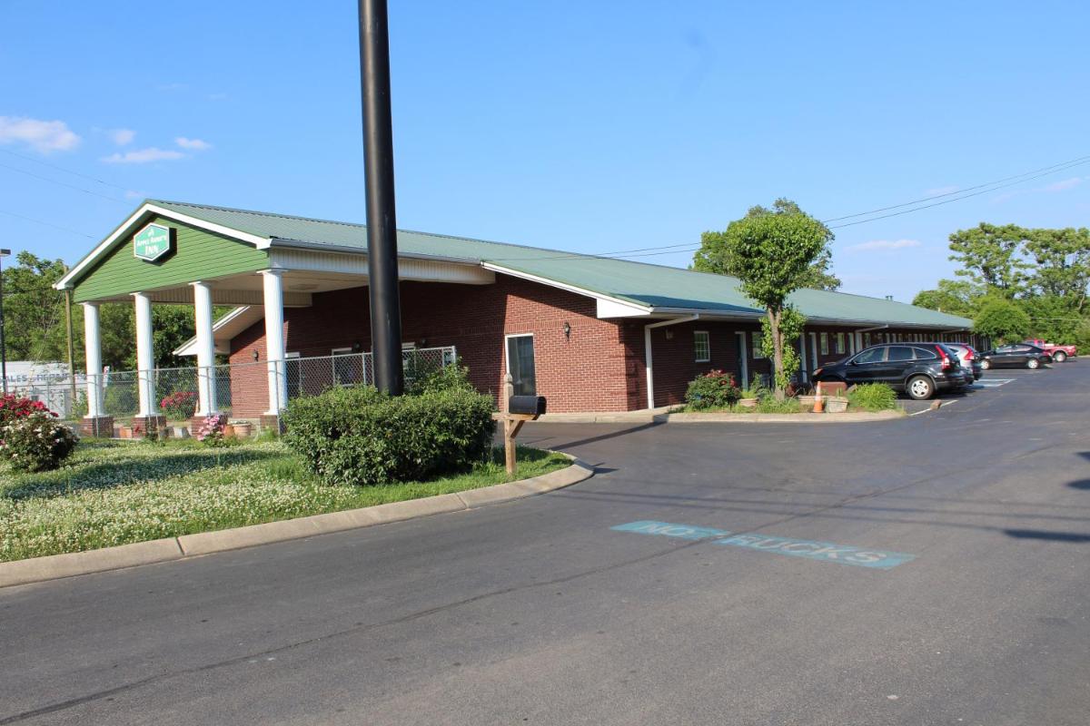 Apple Annie's Inn - Housity