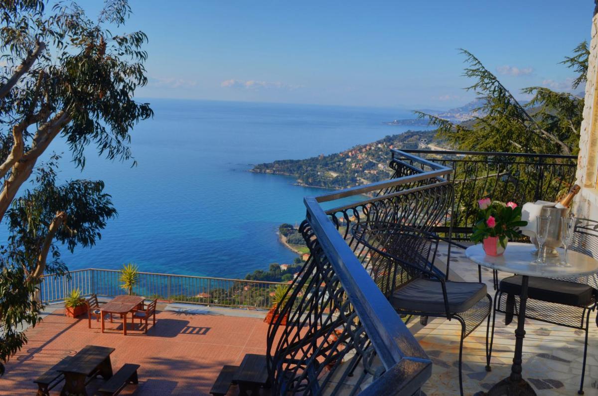 La Riserva di Castel d'Appio- Charme & Relax - Housity