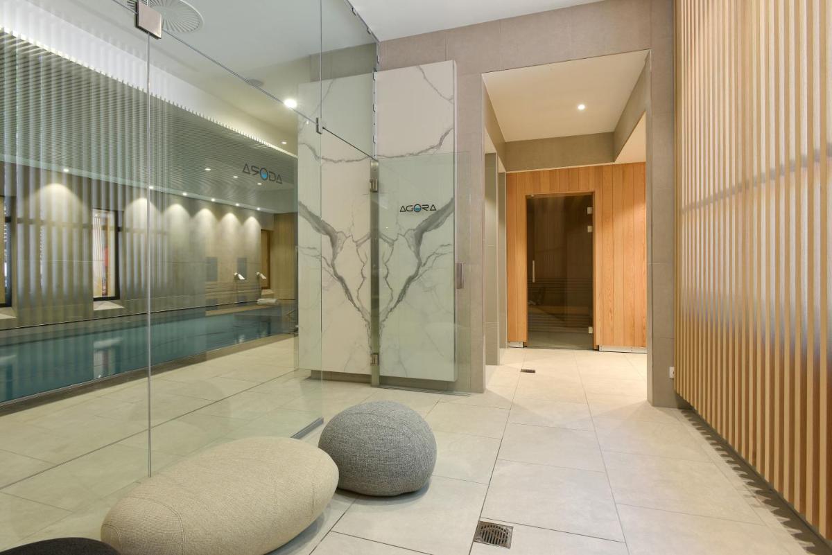 Martin's All Suites - Housity