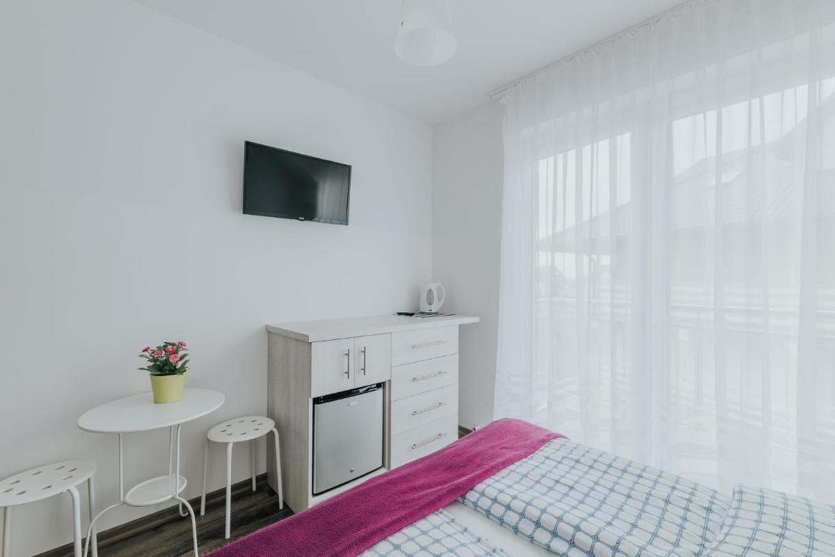 Chatka Morska 2 - Housity