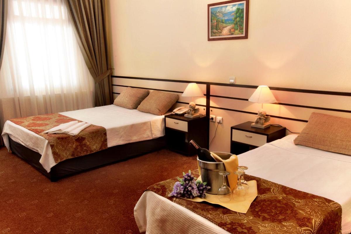 Family Resort Hotel - Housity