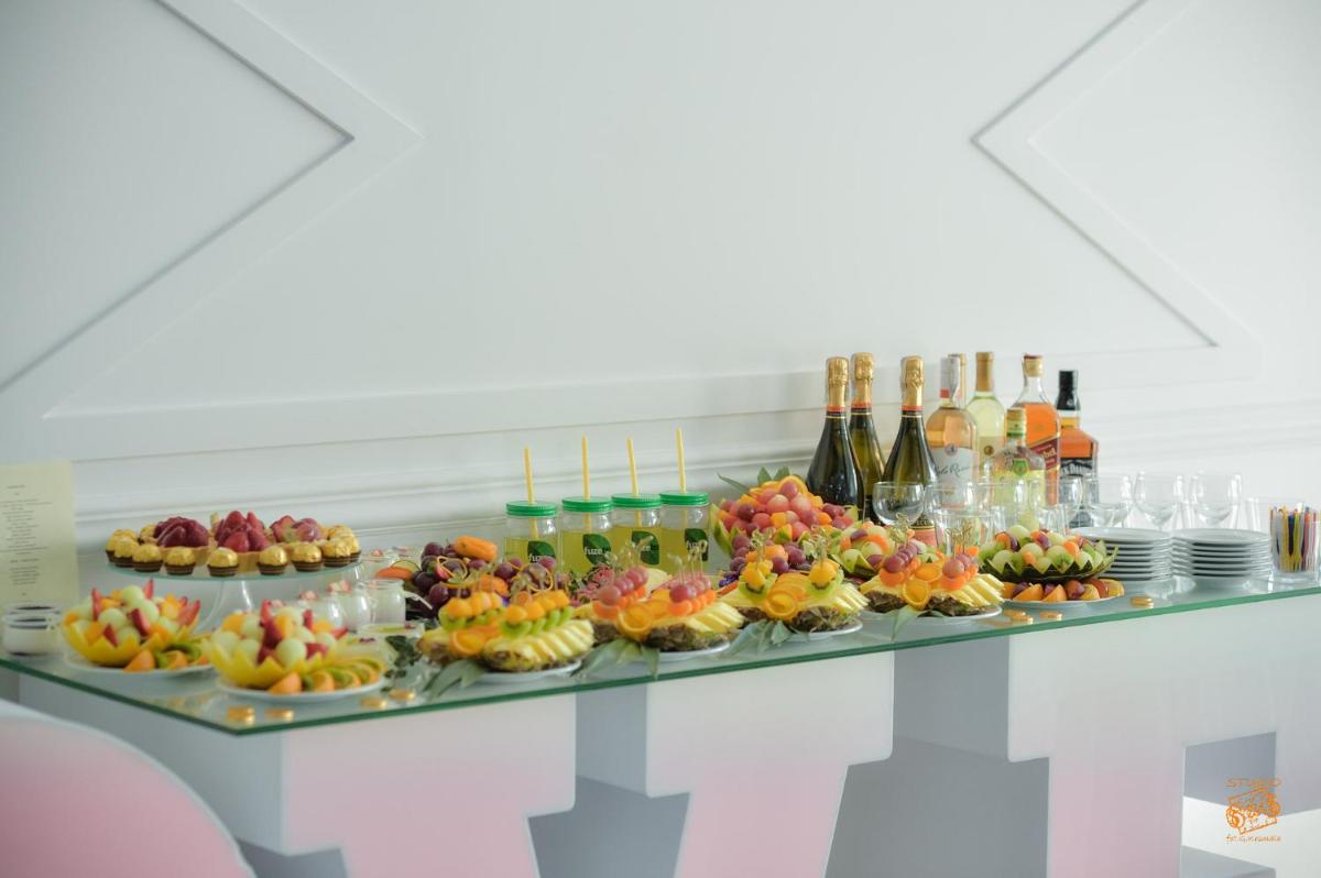 Hotel Zajazdu w Ostrzeszowie - Housity