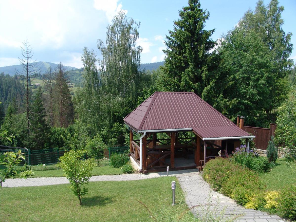 Girska Khatynka - Housity
