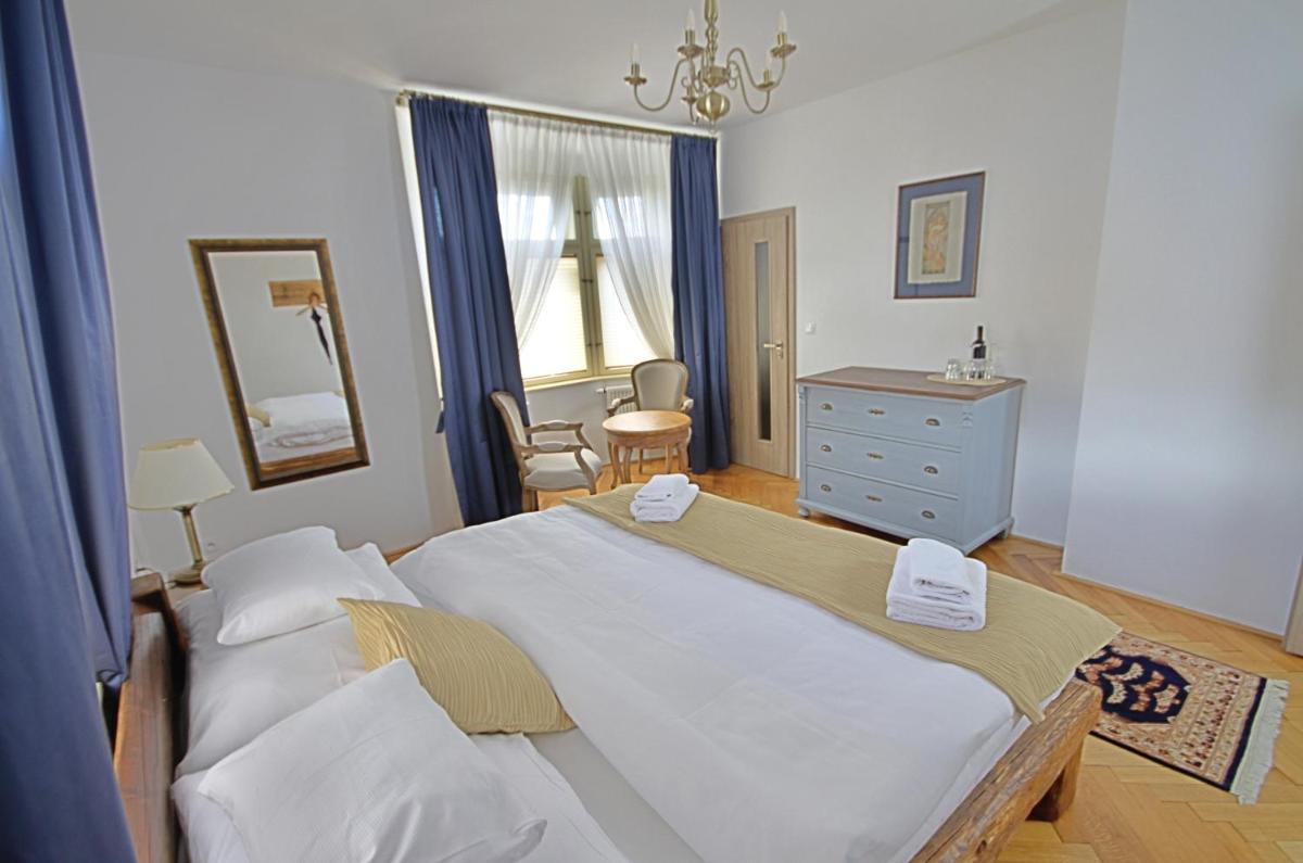 1st Republic Villa - Adults only - Housity