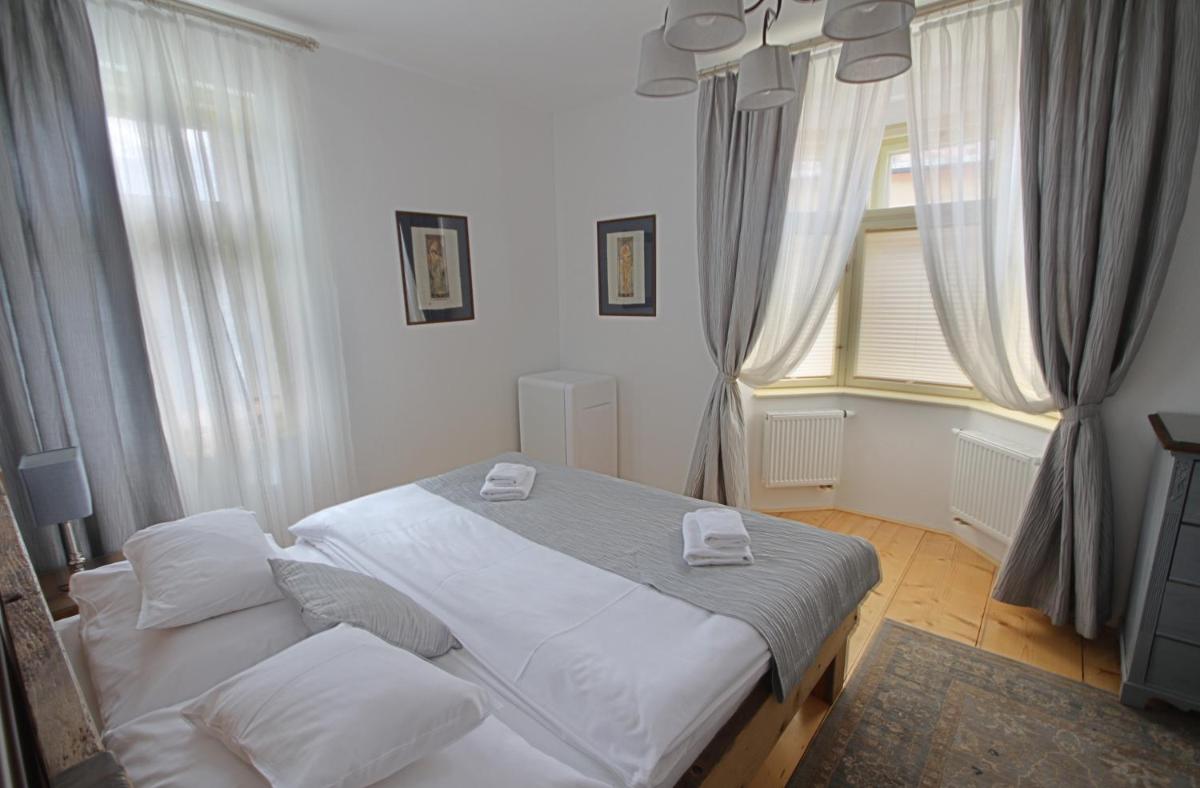 1st Republic Villa - Adults only - Housity