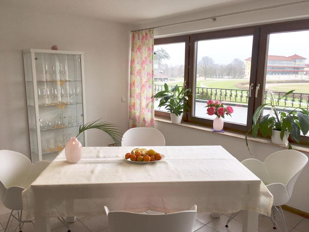 Rennbahn - Life Iffezheim; Wohnen mit Rennbahnblick - Housity