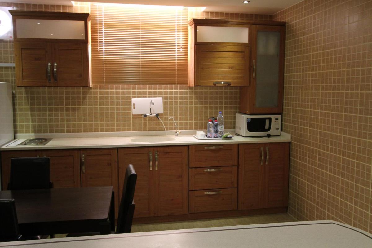 Suitetrails - Manazel Al Hamra Apartment 2
