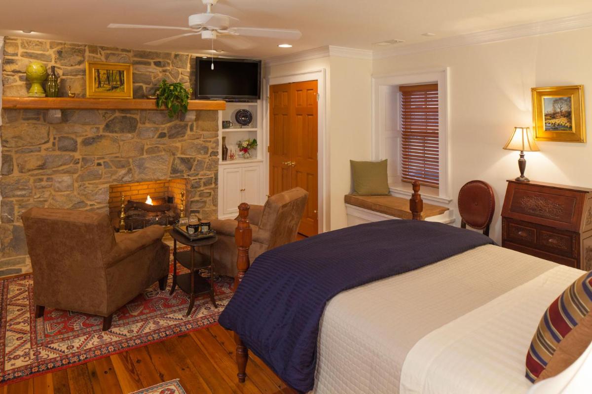 Hillbrook Inn & Spa - Housity