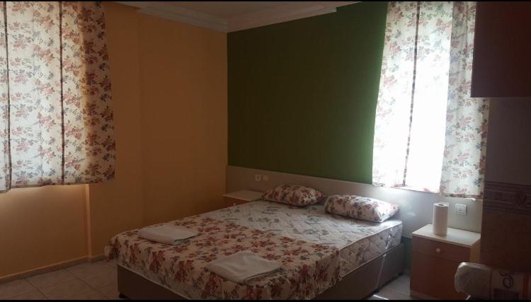Hotel Villa Granada - Housity