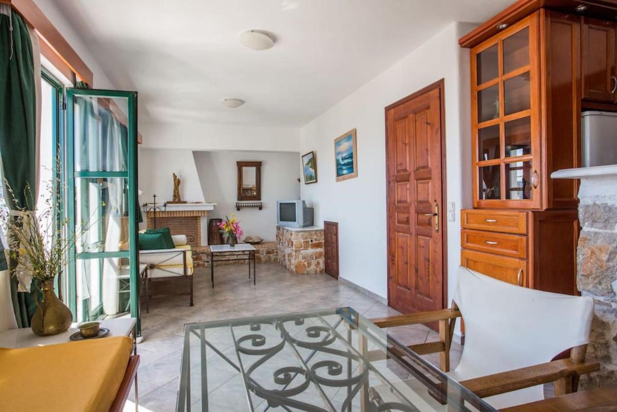 Casa Milos Apartment - Housity