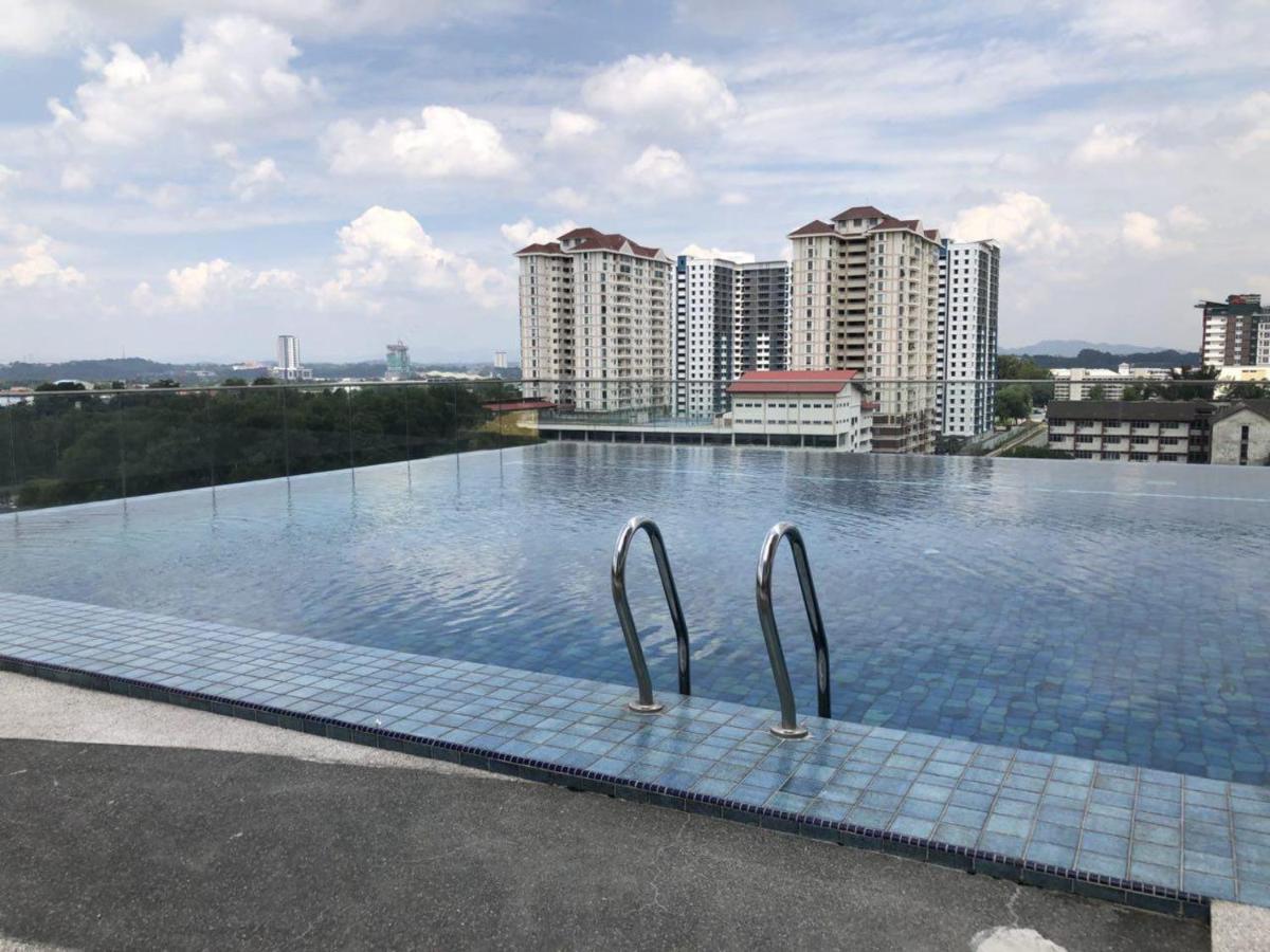 Yenni Duplex @ DeCentrum, Kajang - Hizvo