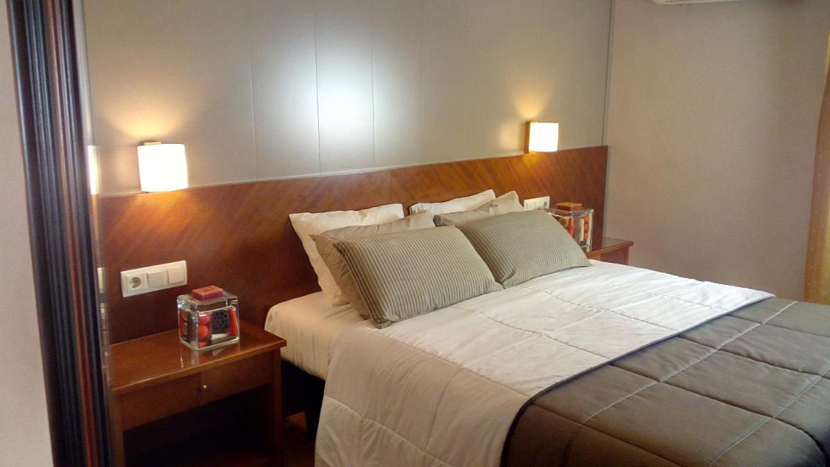 Hotel Avenida - Housity