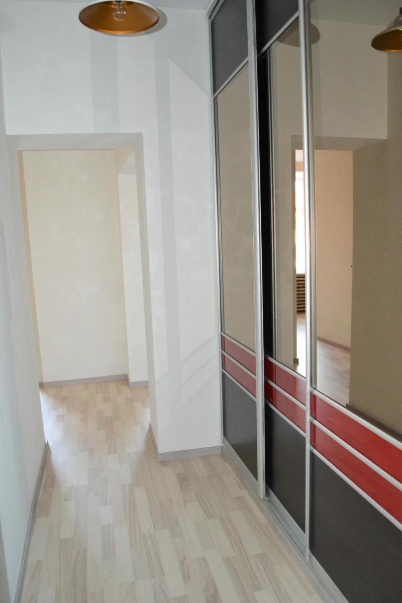 Vee 4 City Center Apartment - Housity