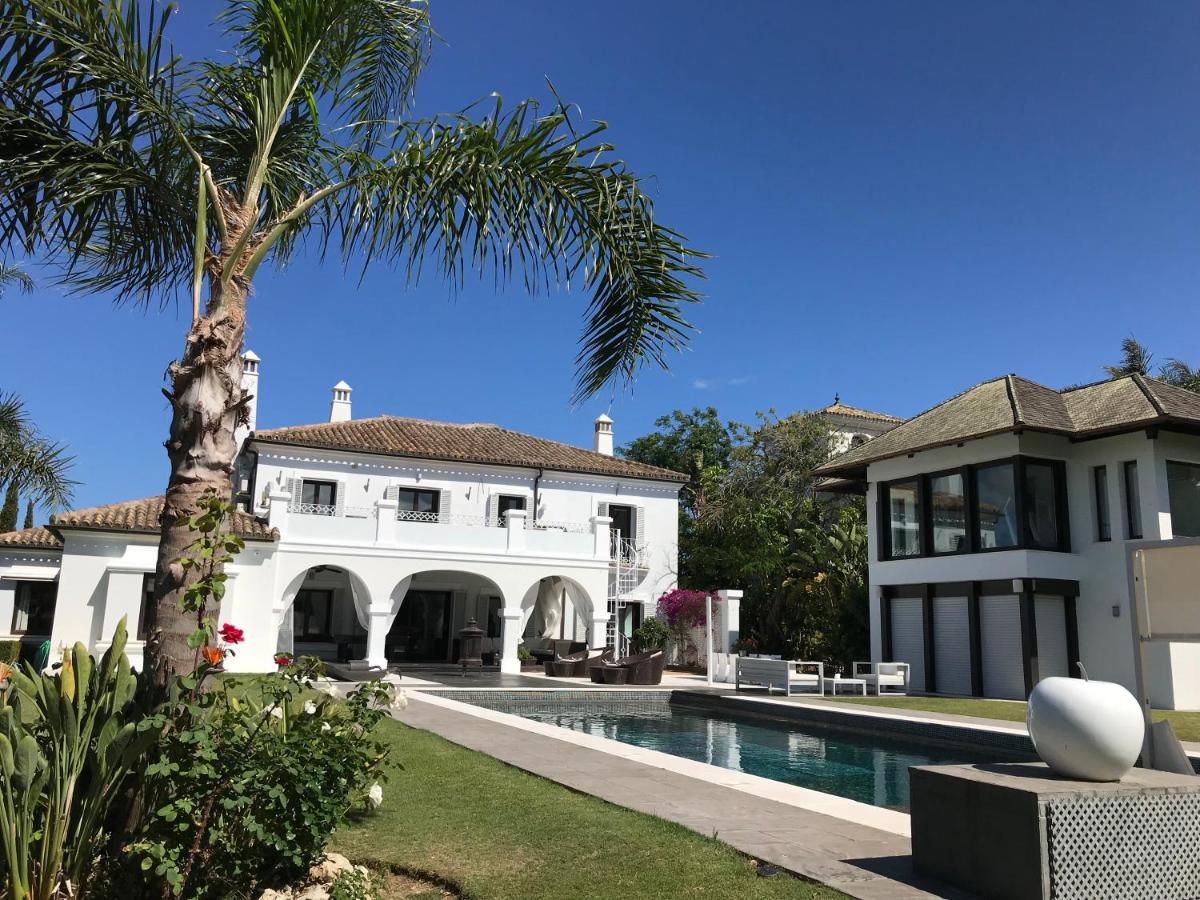 Villa Los Halcones Sotogrande Golf - Housity