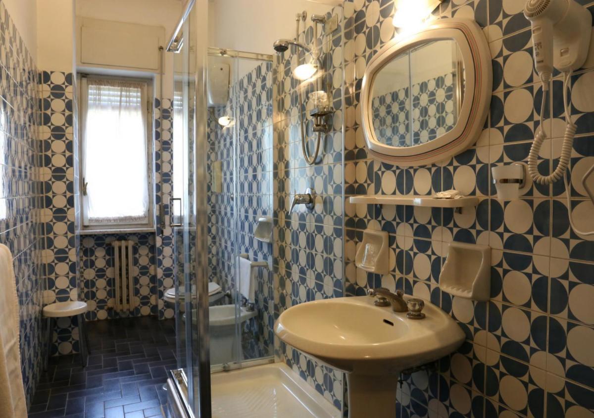 Hotel Sole - Housity