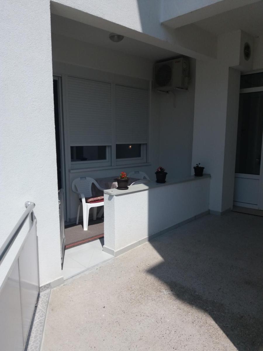Apartman Ksenija - Housity