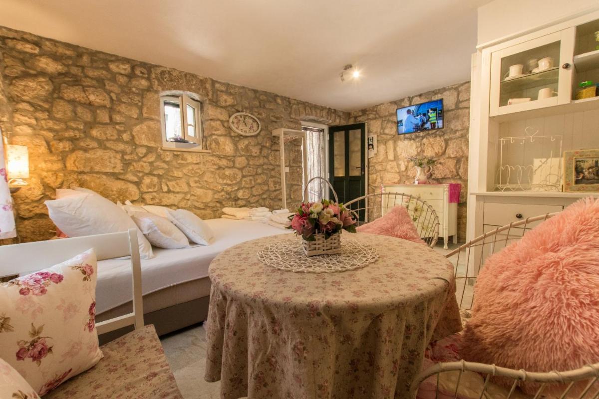 Holiday Home Godinj - Housity