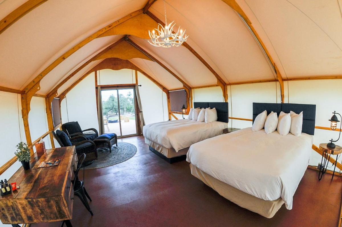 Royal Gorge Cabins - Housity