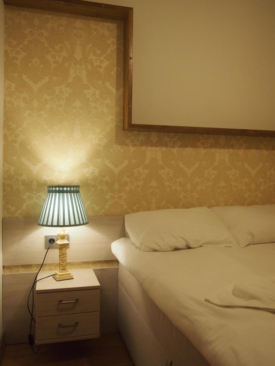 Suitetrails - Teatro Apartments