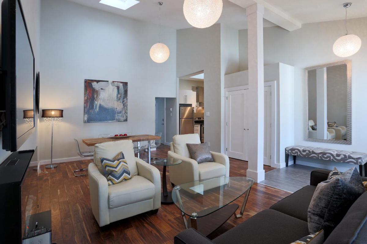 Boardwalk Homes Executive Guest Houses - Housity