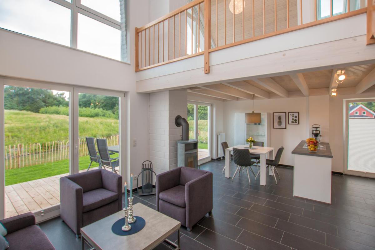 Ferienhaus Hafenkante mit Sky - Housity