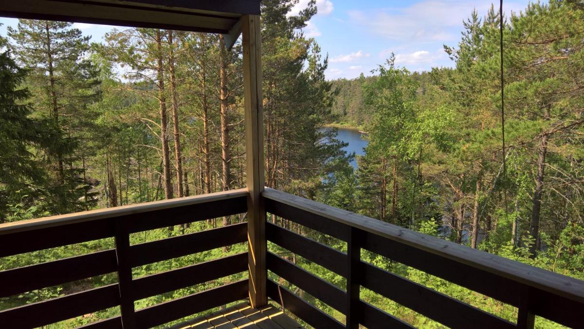 Skogheim Two-Bedroom Cottage - Housity