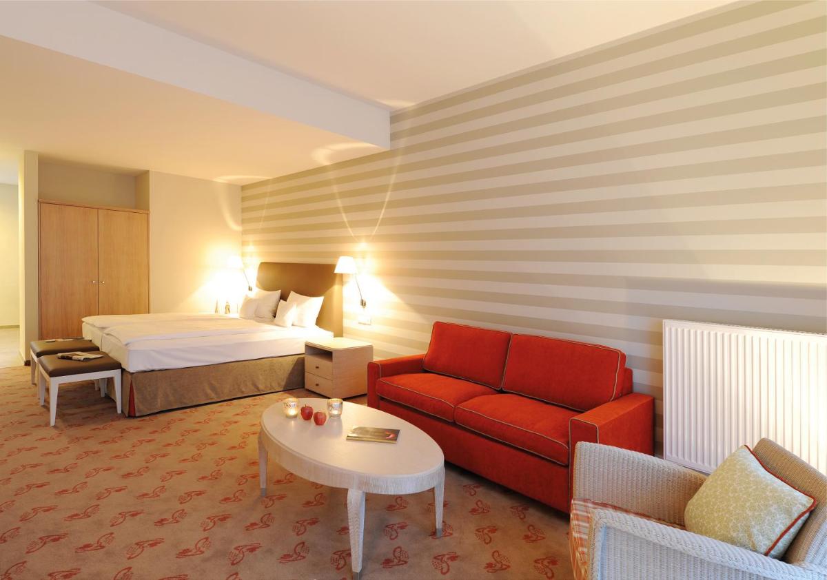 Landhotel Sanct Peter - Housity