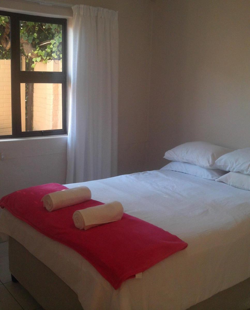 Priscilla's Studio - Housity