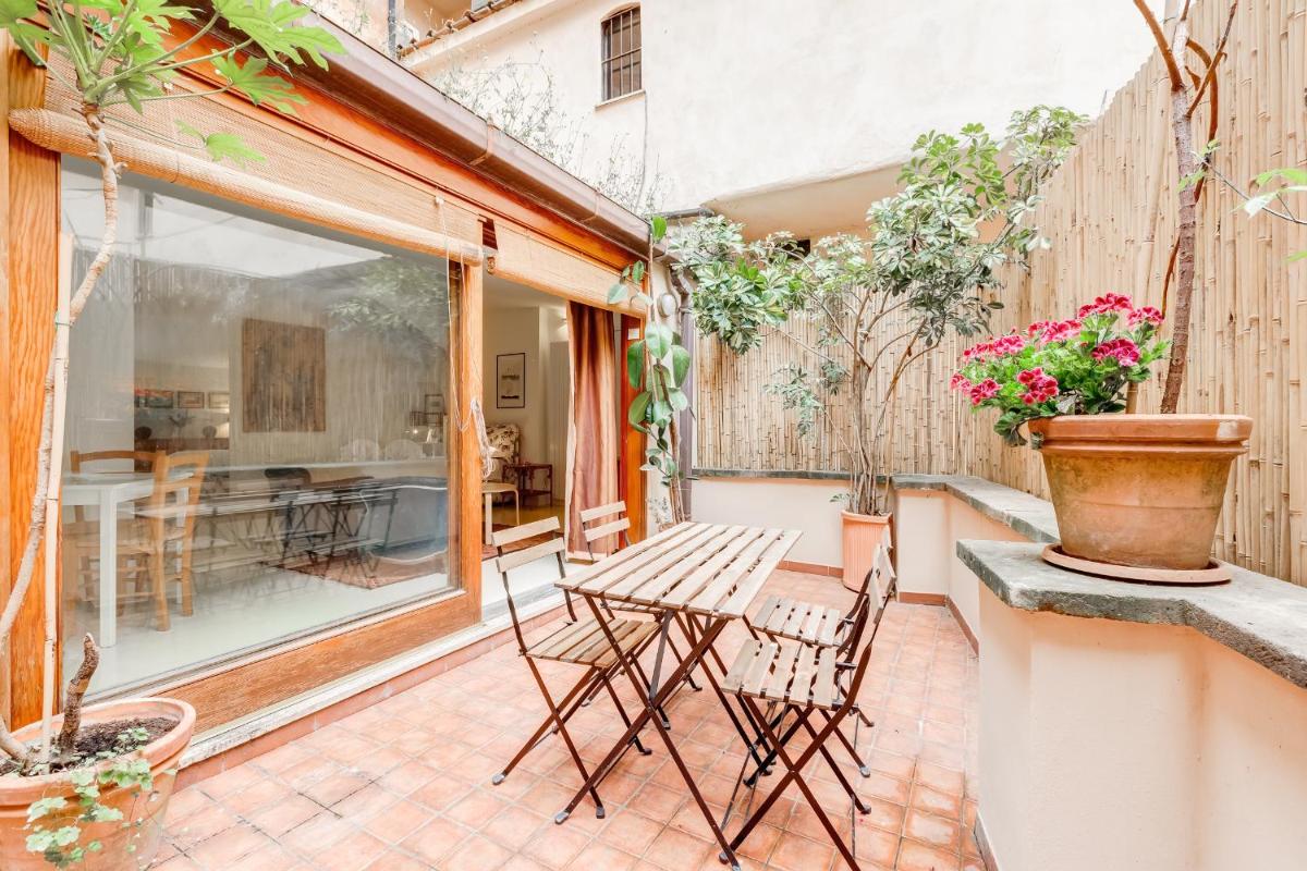 Al Portico 39 apartment with terrace - Housity
