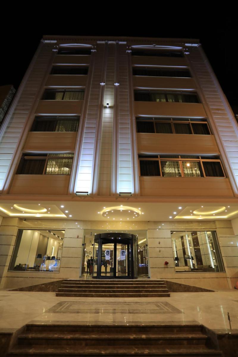 Aghnar Hotel - Housity