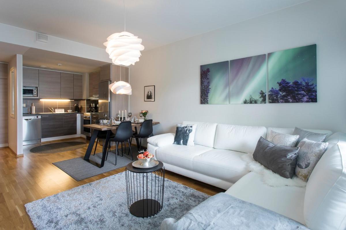 Vasko luxurious suites, Nouka - Housity
