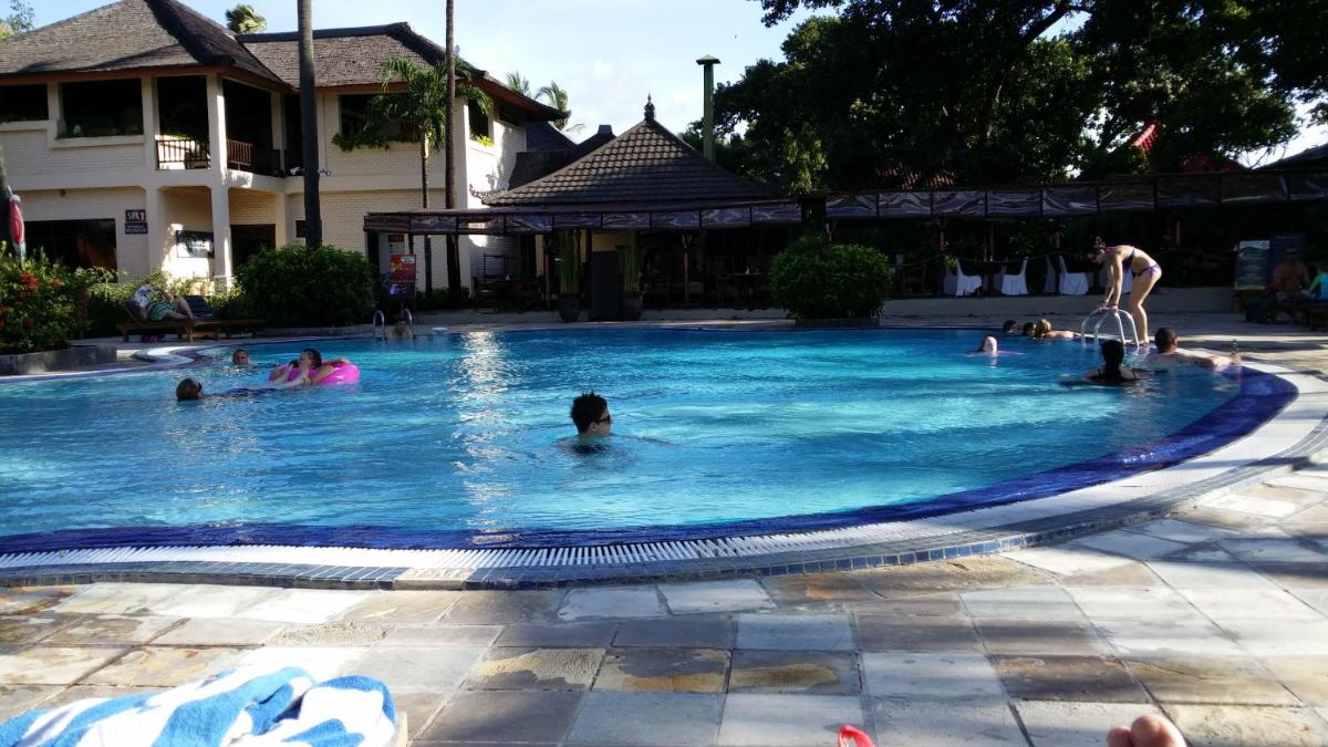 Private Apartments at Jayakarta Resort - Housity