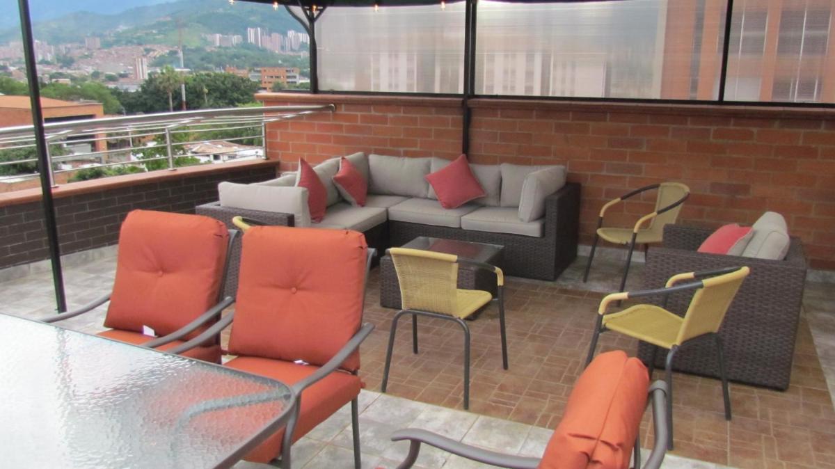 The 9's Apartahotel - Housity