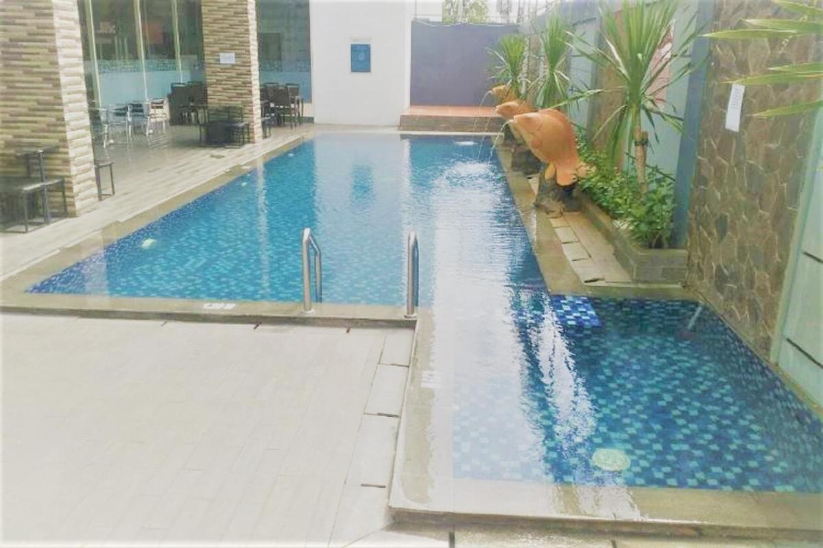 Suitetrails - ASTON Lampung City Hotel