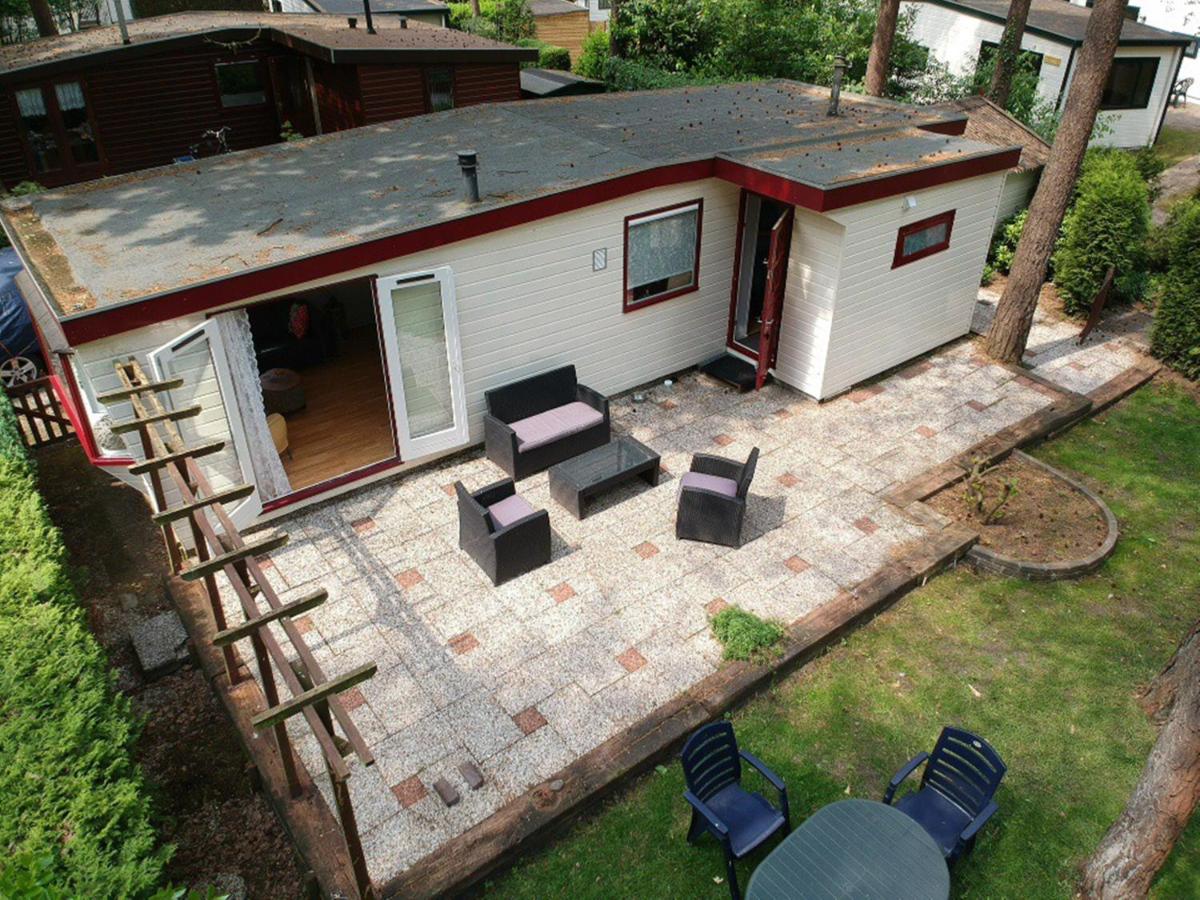 Chalet Hoenderloo Den - Housity