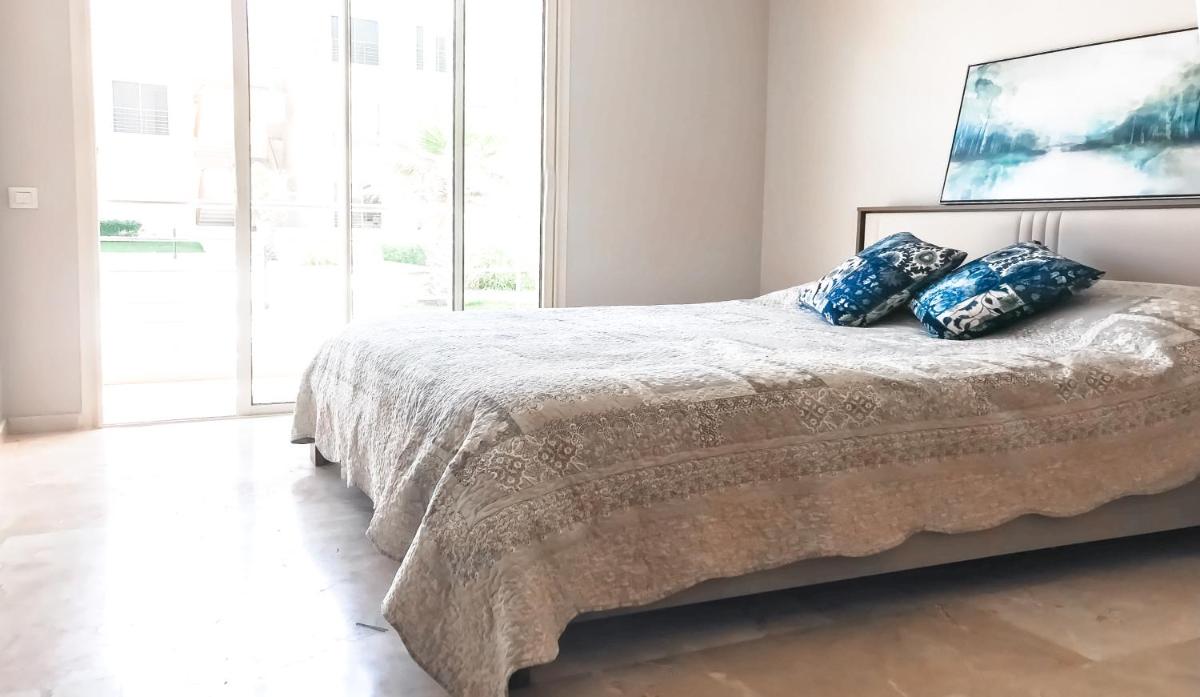 Mehdia Beach Condo - Housity