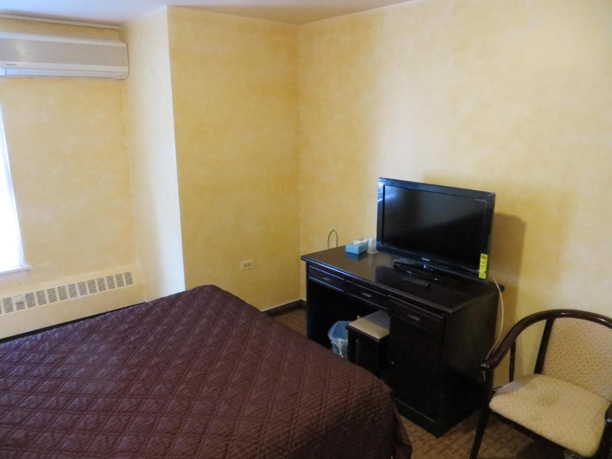 Chinatown Hotel Chicago - Housity