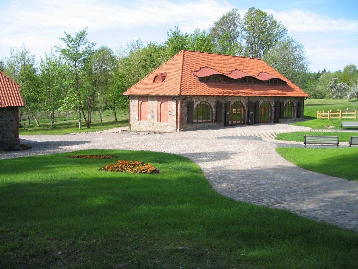 Piena muzejs - Housity