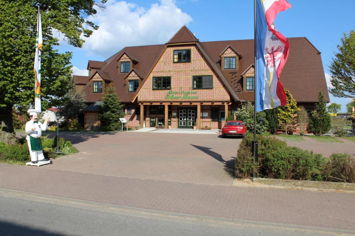 Müritz Landhotel Grüner Baum - Housity