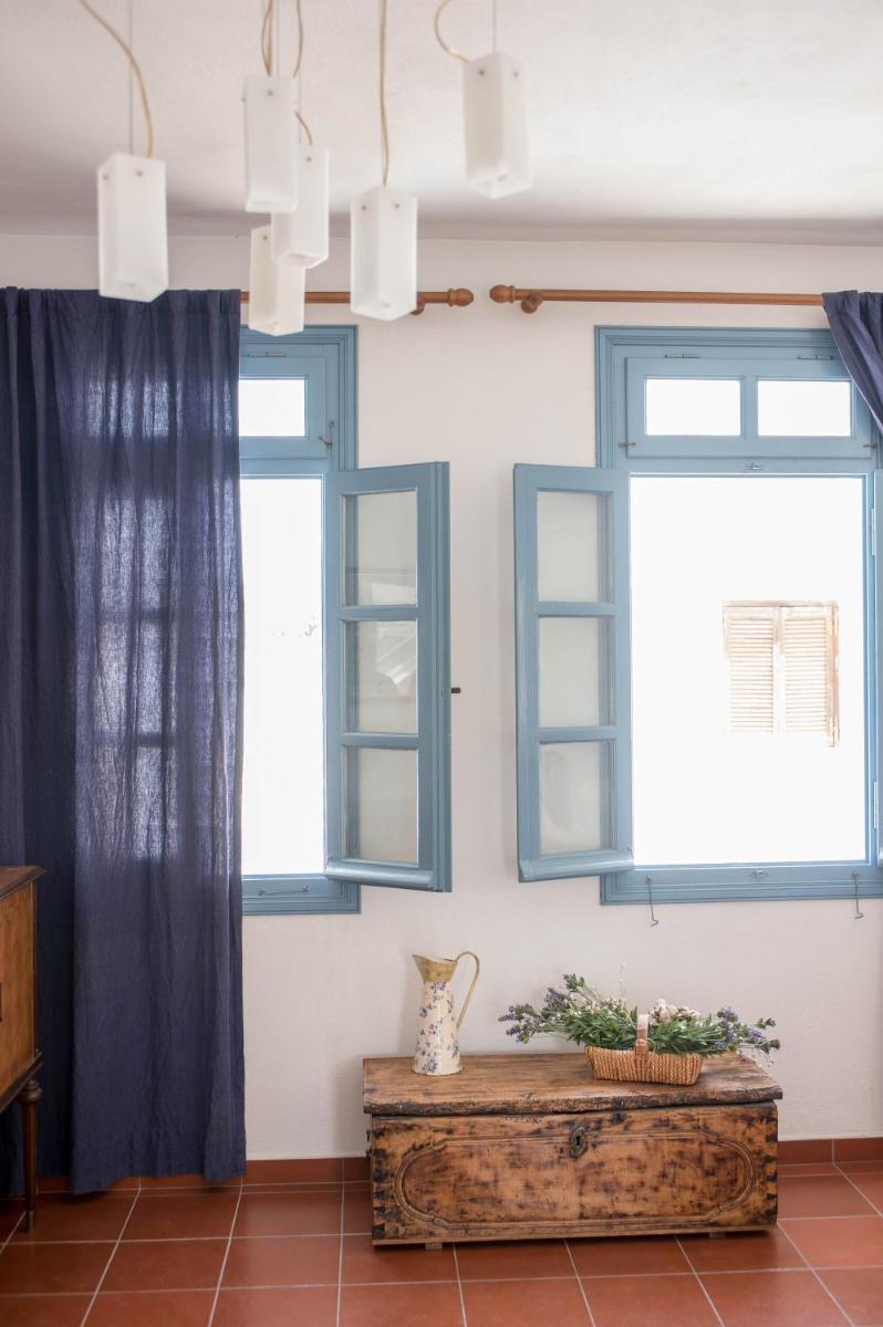 Eirinaki House - Housity