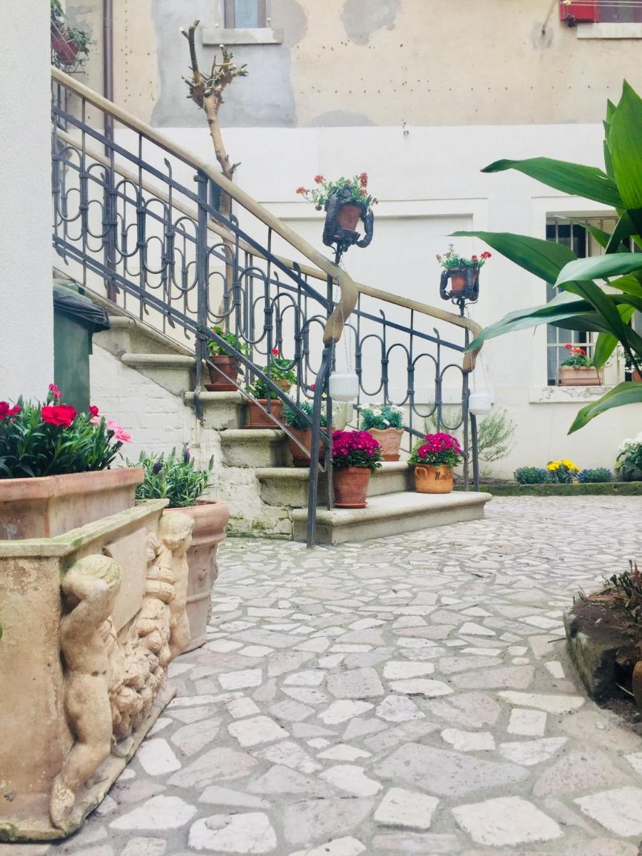 B&B La Corte - Housity