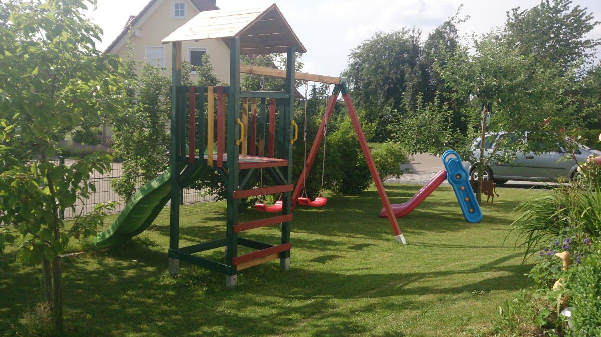 Ferienwohnung Maria Waldblick 95 qm, - Housity